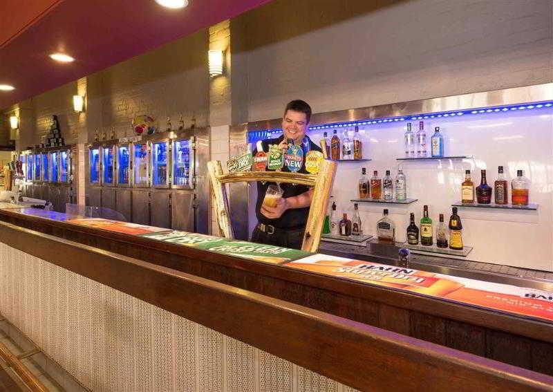 Hotel Ibis Styles Karratha Exterior foto